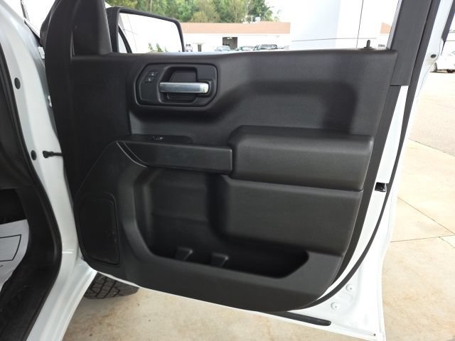 Used 2019 Chevrolet Silverado 1500 Custom Trail Boss w/ Custom Convenience Package AWD/4WD image 47