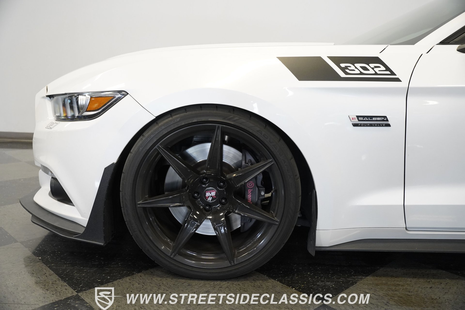 Used 2017 Ford Mustang GT image 16