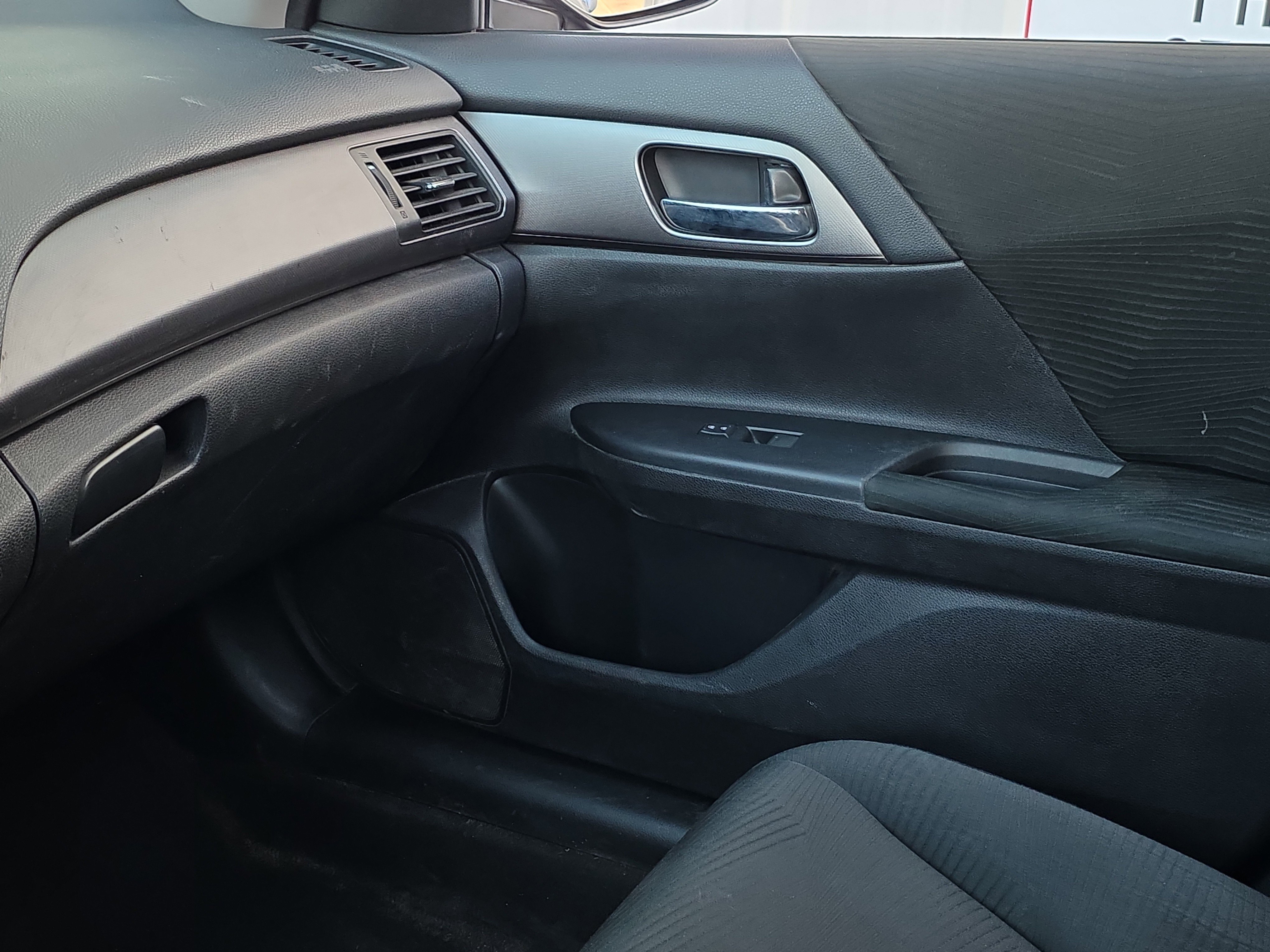 Used 2014 Honda Accord LX image 22