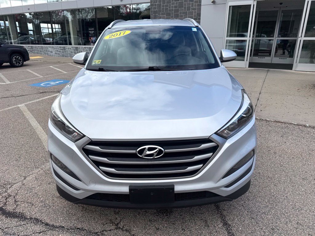 Used 2017 Hyundai Tucson SE w/ SE Popular Package 02 AWD/4WD image 6