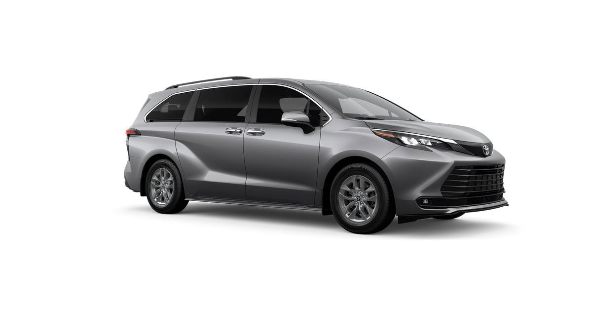 New 2026 Toyota Sienna XLE FWD image 14