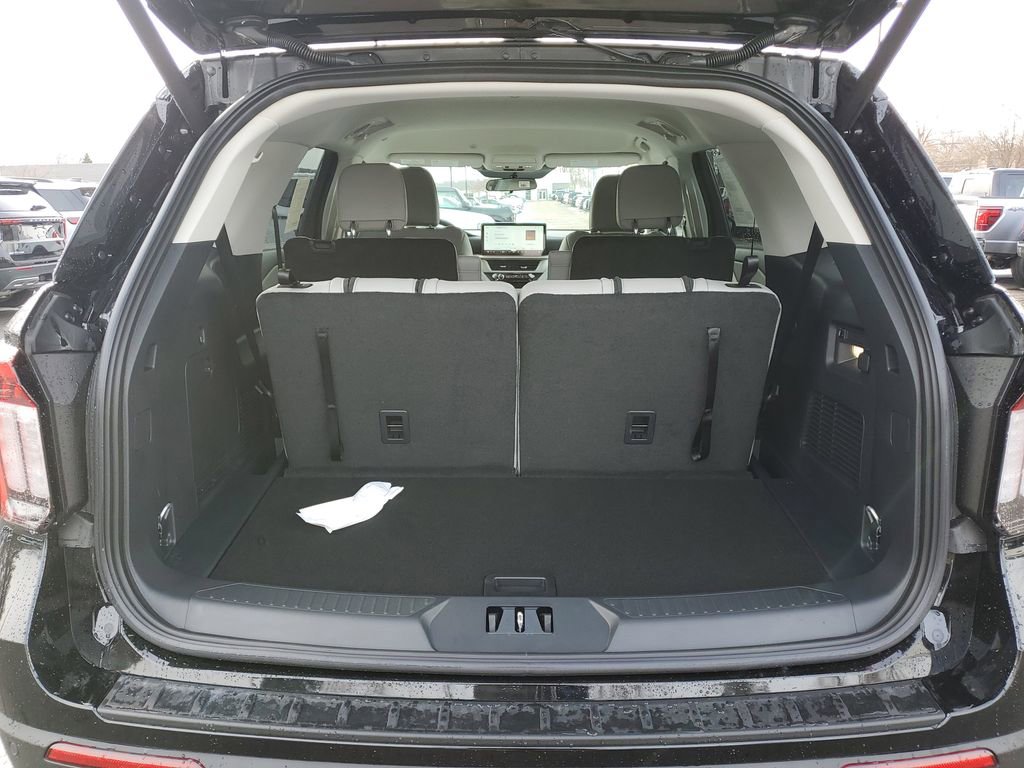 New 2026 Ford Explorer Active w/ Active Comfort Package image 32