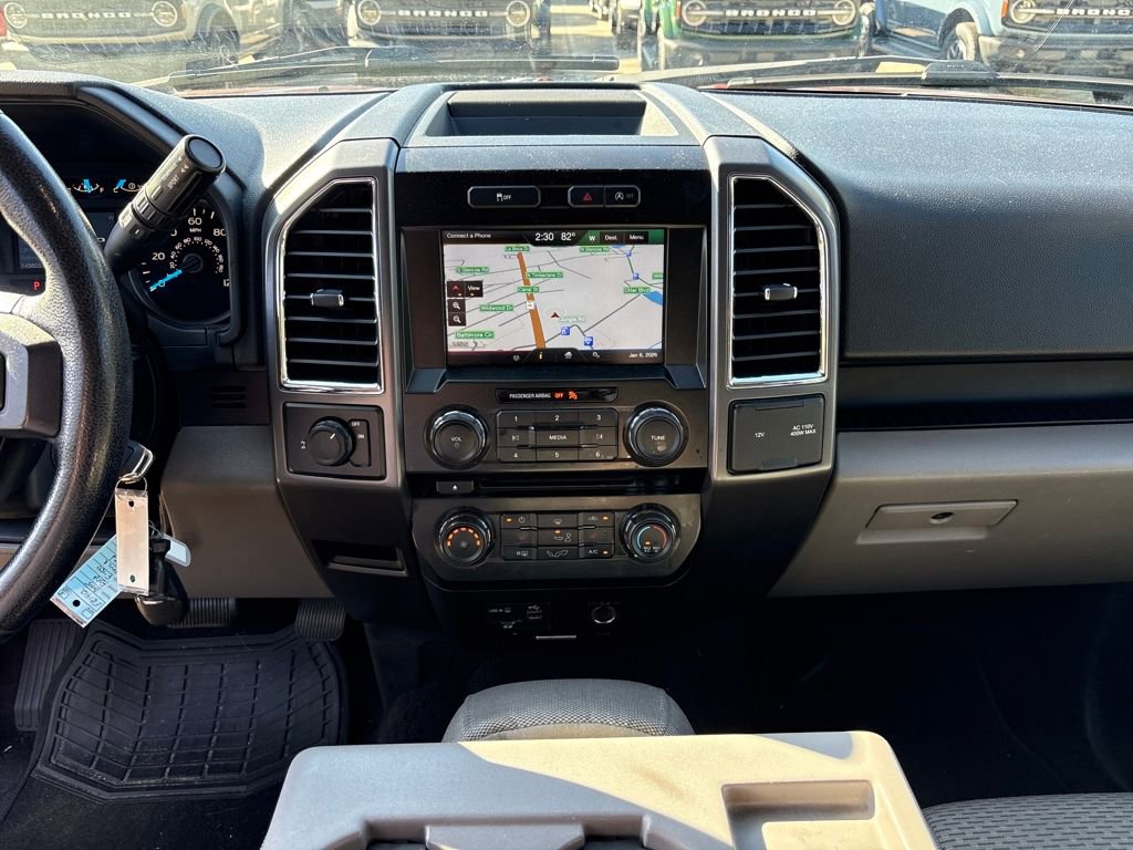 Used 2015 Ford F150 XLT w/ Equipment Group 302A Luxury image 23