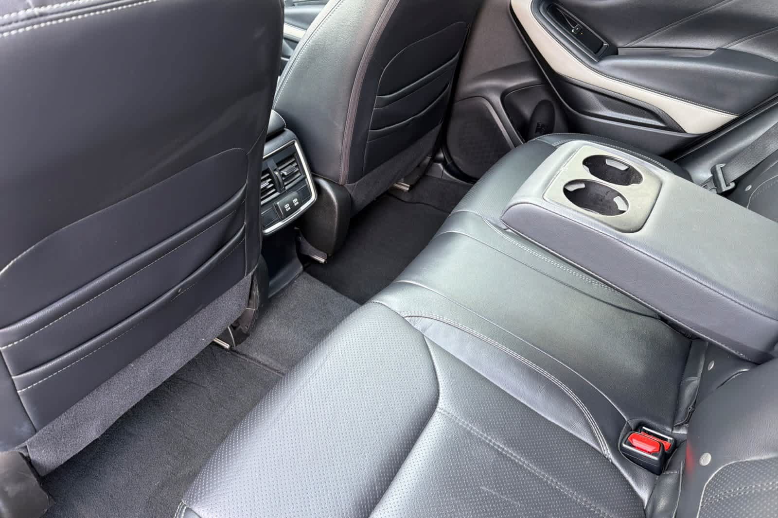 Used 2023 Subaru Forester Limited AWD/4WD image 4