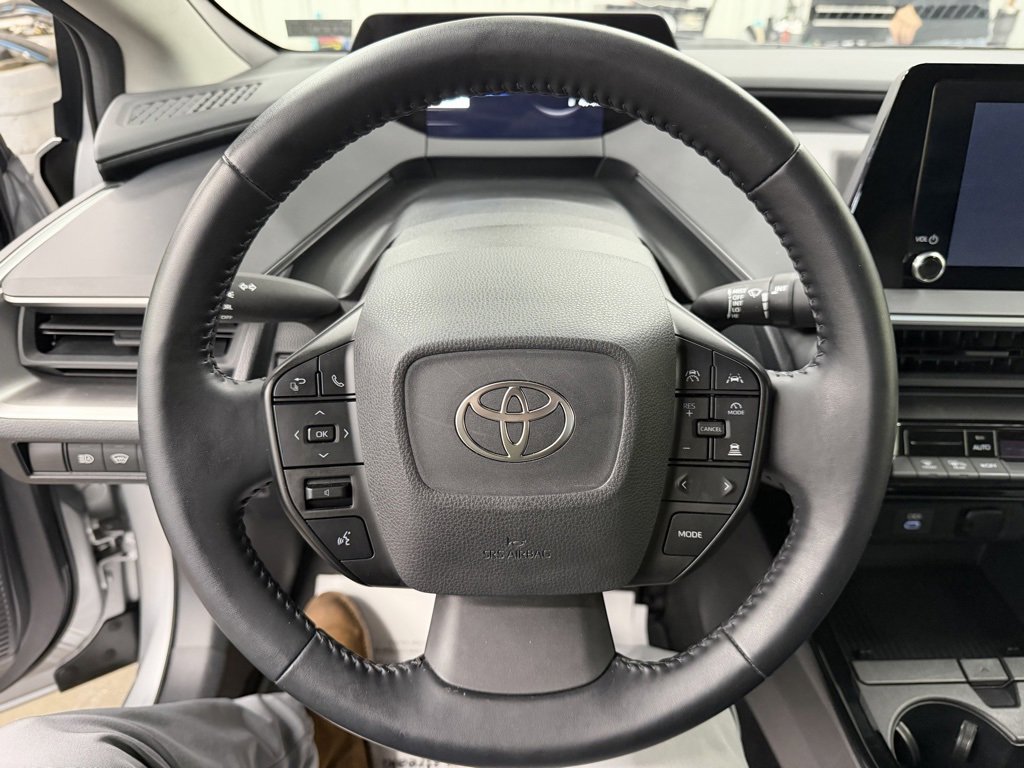 Used 2023 Toyota Prius LE image 13