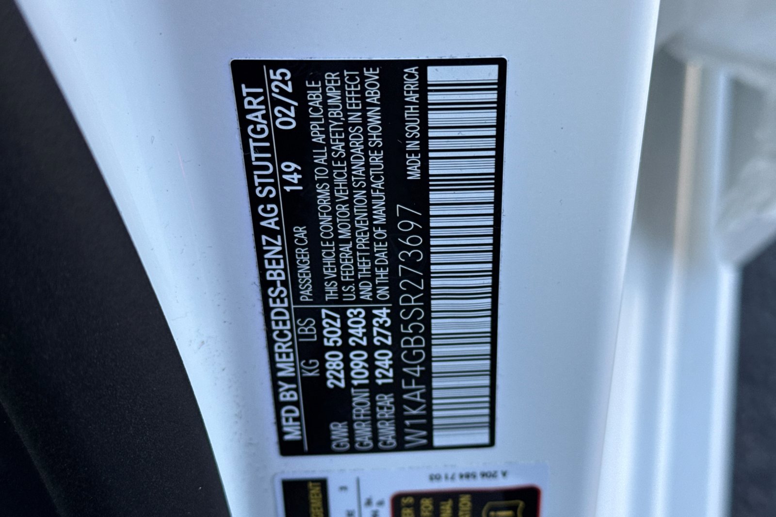 Used 2025 Mercedes-Benz C 300 Sedan image 29