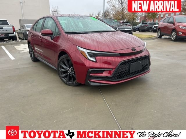 Used 2024 Toyota Corolla SE image 1
