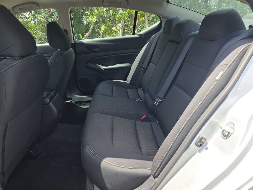 Used 2024 Nissan Altima 2.5 S image 12