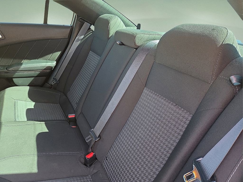 Used 2023 Dodge Charger R/T w/ Blacktop Package image 17