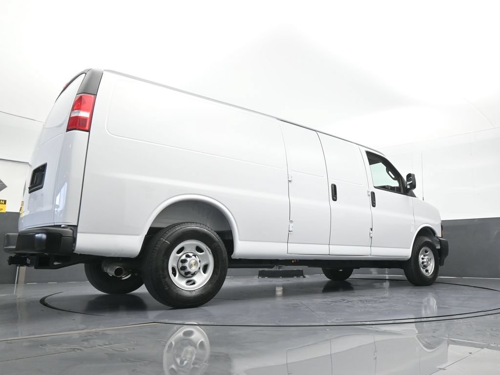 New 2026 Chevrolet Express 2500 Extended w/ Driver Convenience Package RWD image 58