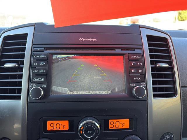 Used 2015 Nissan Frontier SL w/ Moonroof Package image 23