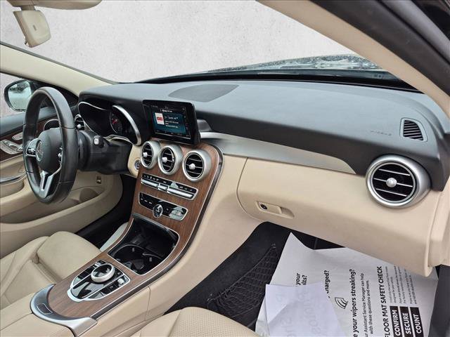 Used 2019 Mercedes-Benz C 300 Sedan image 21