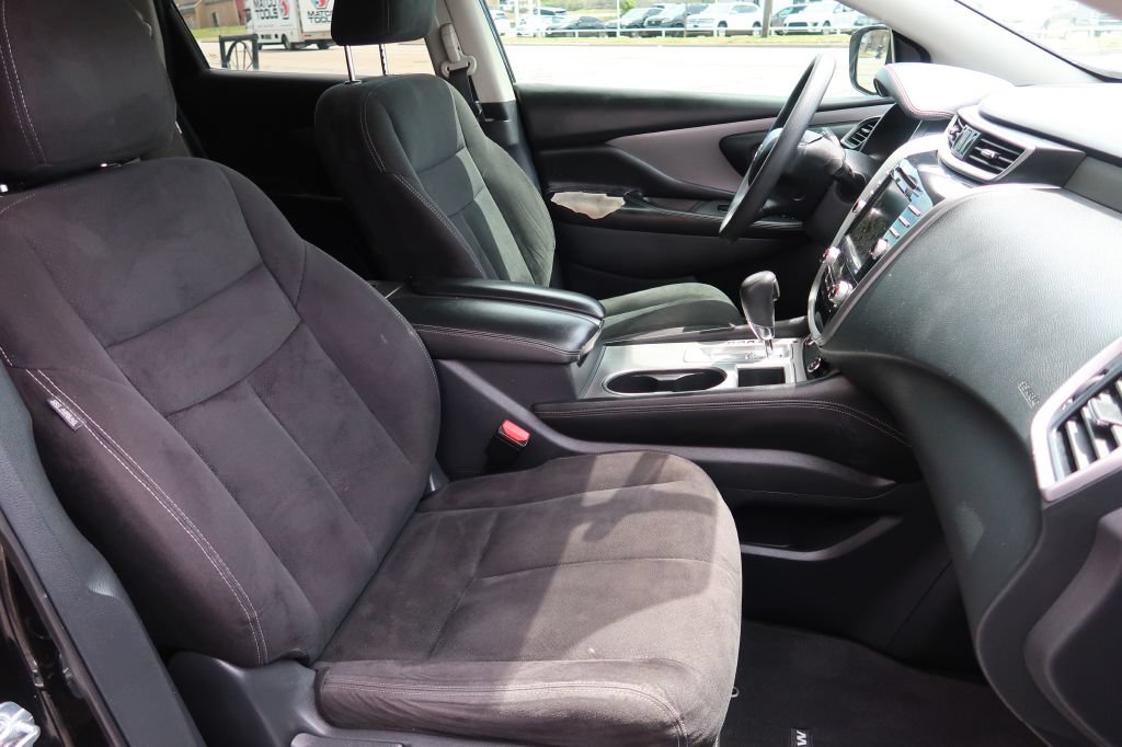 Used 2019 Nissan Murano S FWD image 9