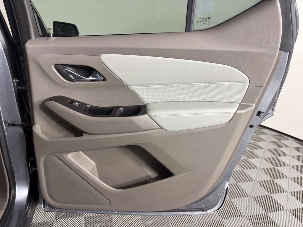 Used 2020 Chevrolet Traverse Premier AWD/4WD image 53