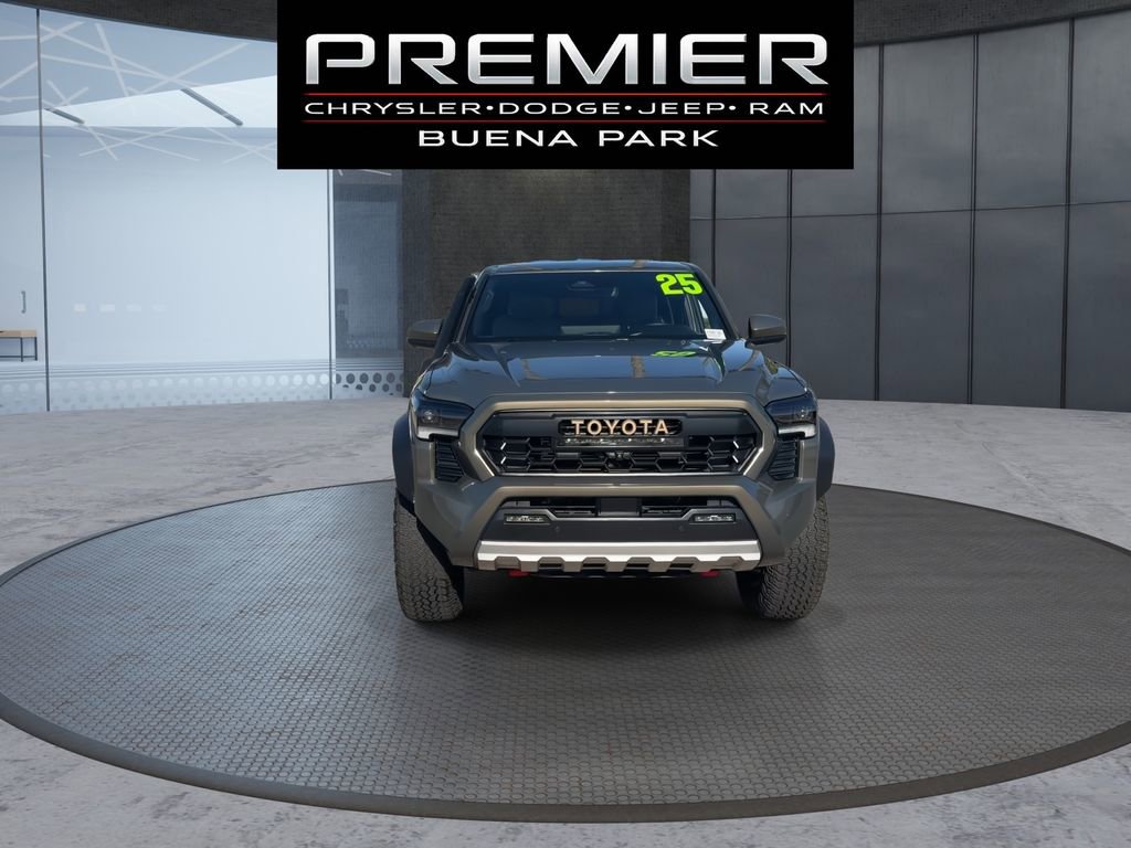 Used 2025 Toyota Tacoma 4x4 Double Cab Hybrid image 3
