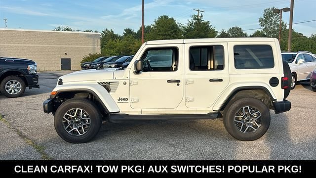 Used 2026 Jeep Wrangler Unlimited Sahara AWD/4WD image 4