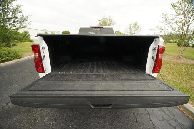 Used 2020 Chevrolet Silverado 3500 LTZ w/ LTZ Plus Package AWD/4WD image 11
