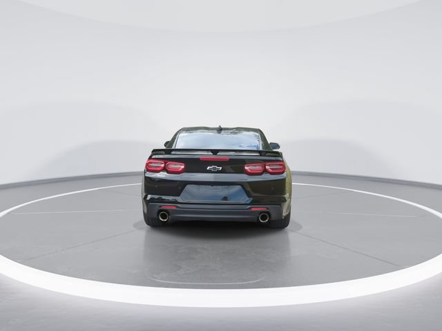 Used 2023 Chevrolet Camaro LT RWD image 7