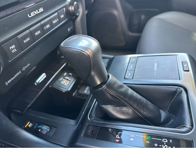 Used 2023 Lexus GX 460 Premium w/ Premium Package image 31