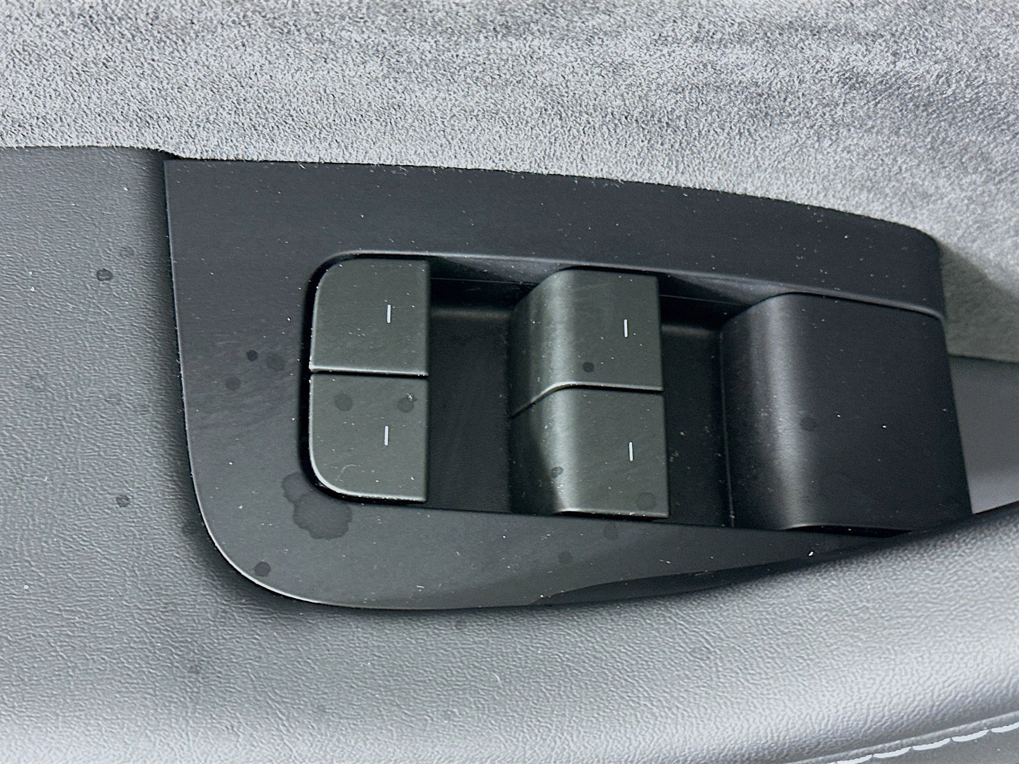 Used 2024 Tesla Model Y Long Range image 15