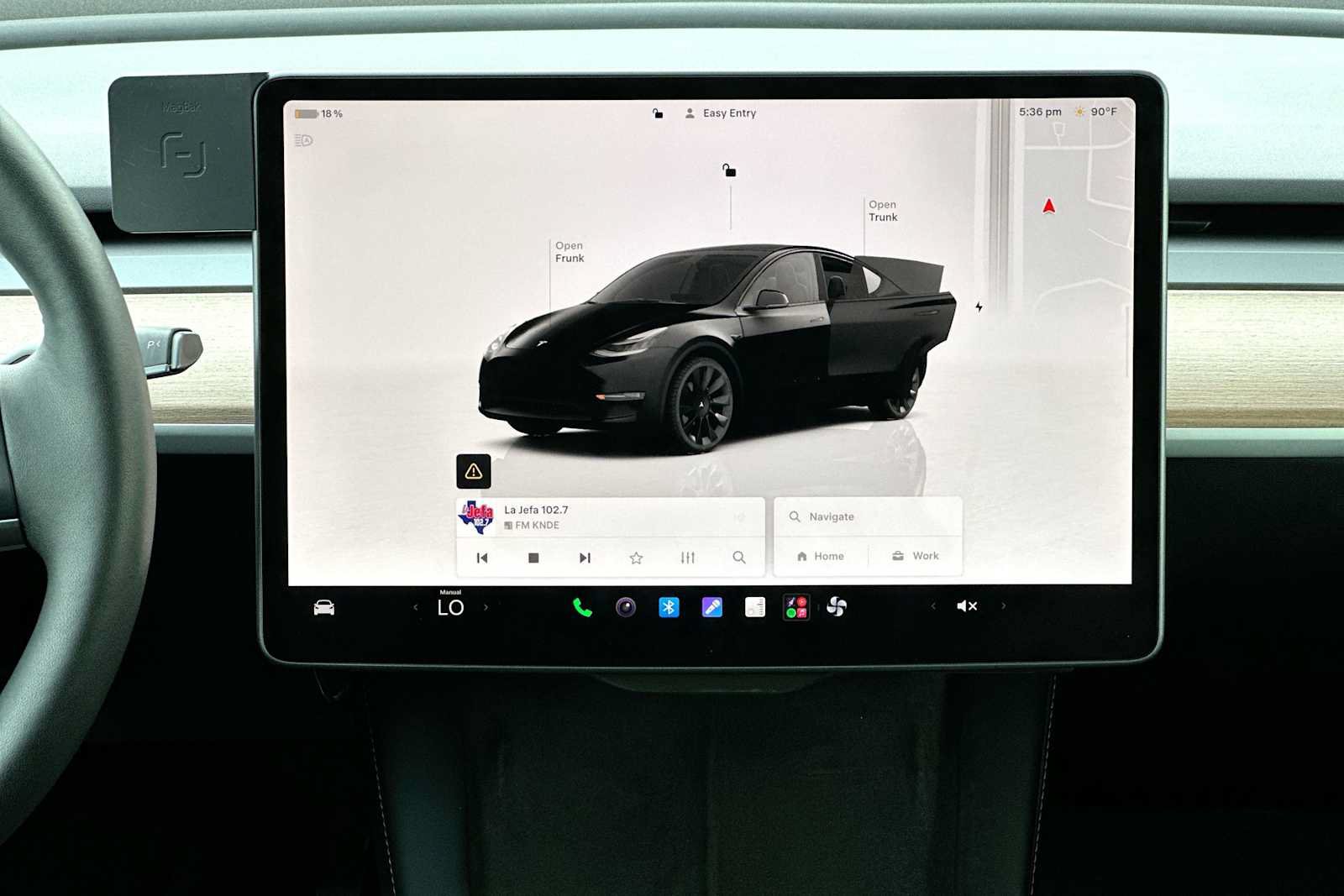 Used 2023 Tesla Model Y Long Range AWD/4WD image 26