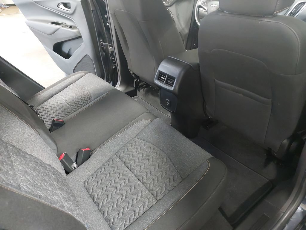Used 2022 Chevrolet Equinox LT AWD/4WD image 11