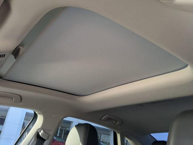 Certified 2023 Volkswagen Jetta SE image 20