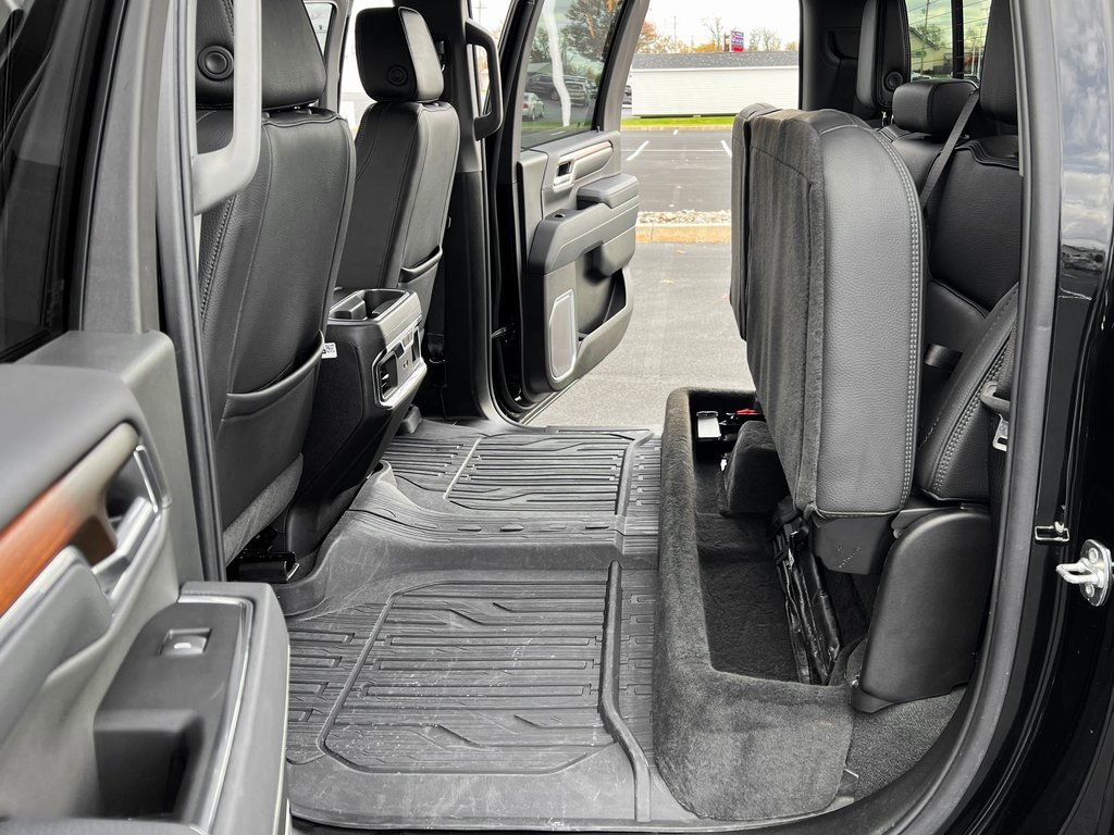 Used 2025 GMC Sierra 2500 Denali image 18