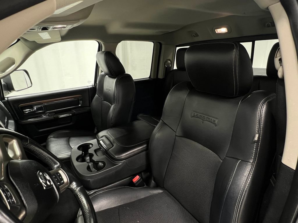 Used 2016 RAM 1500 Laramie w/ Convenience Group image 15