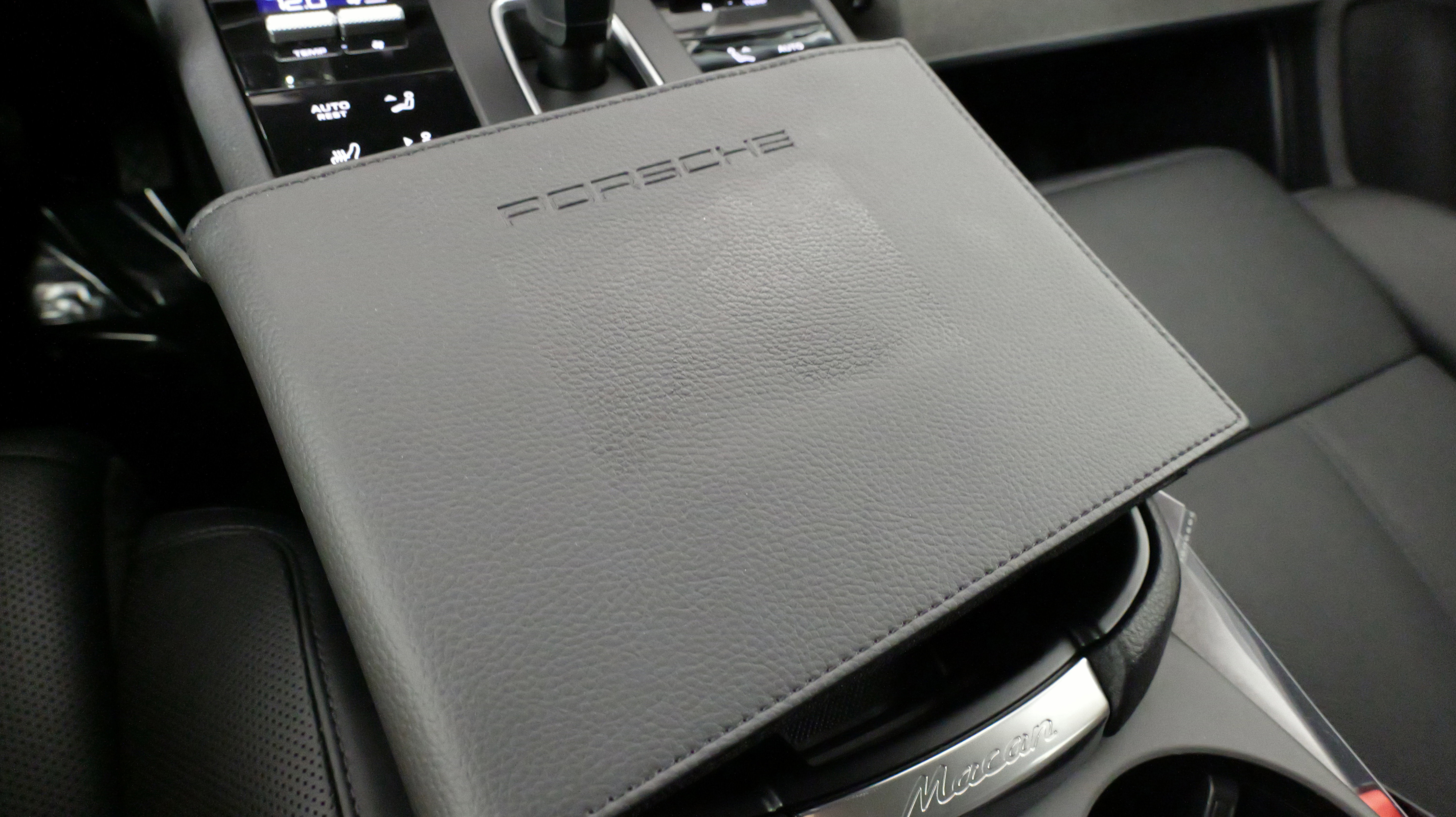 Used 2025 Porsche Macan image 66