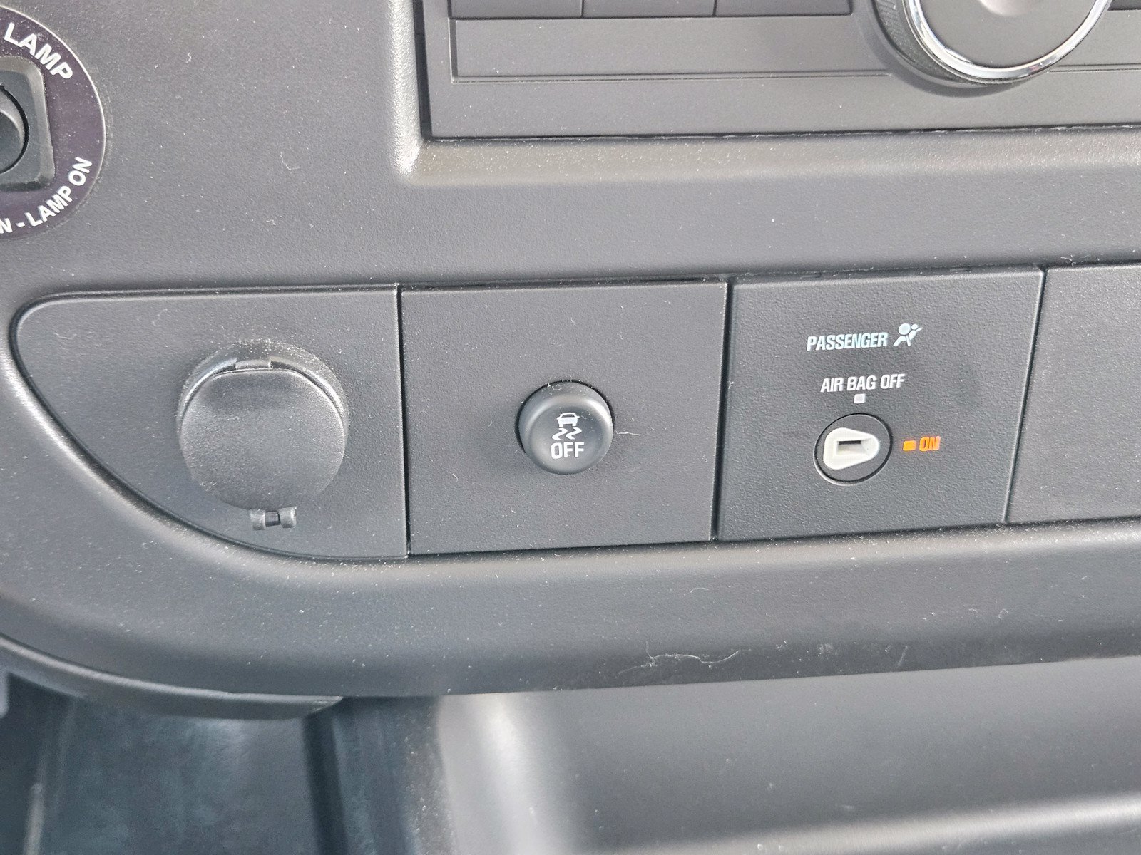 New 2026 Chevrolet Express 3500 w/ Power Convenience Package RWD image 13