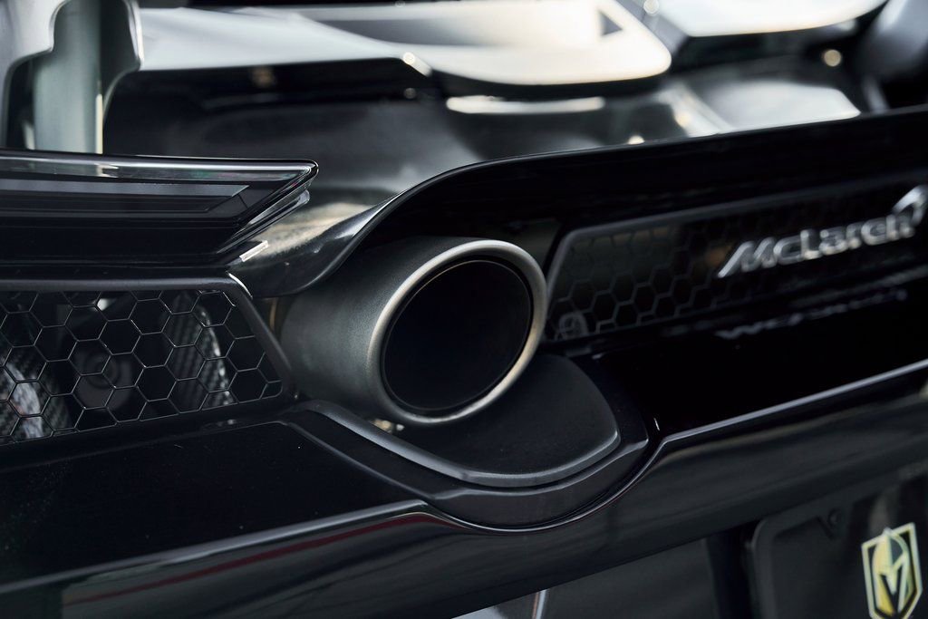 Used 2021 McLaren 720S RWD image 15