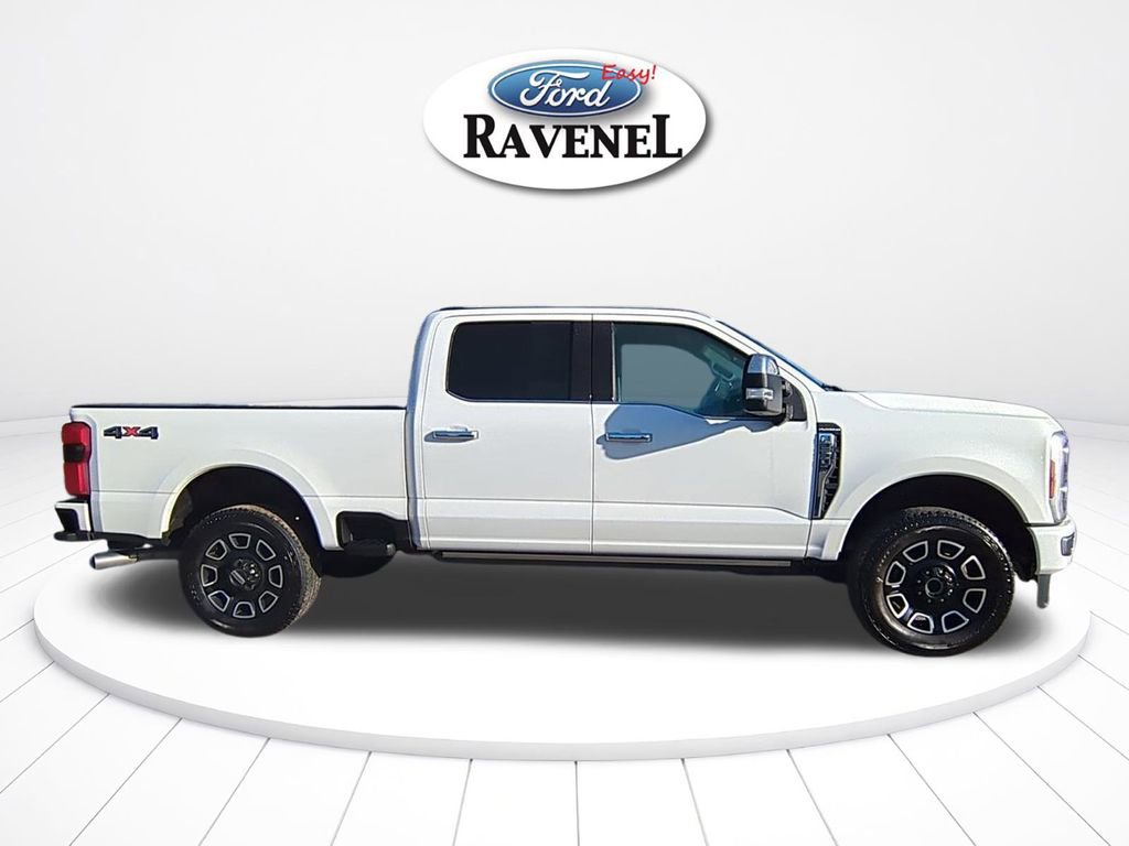 Used 2024 Ford F250 Platinum image 3