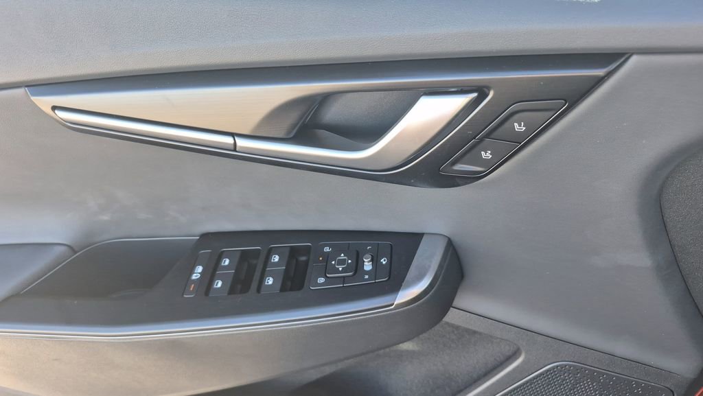 New 2025 Kia EV6 Wind image 7