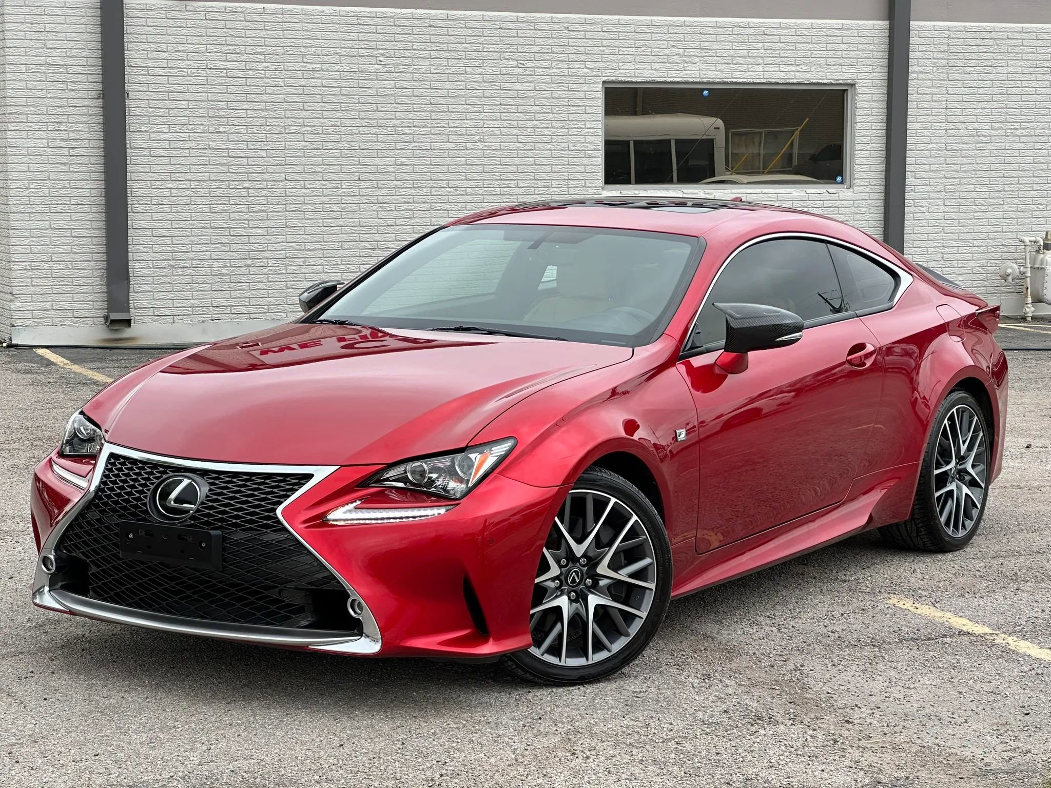 Used 2016 Lexus RC 350 image 2