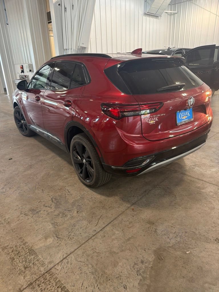 Certified 2022 Buick Envision Preferred w/ Sport Touring Package FWD video 2
