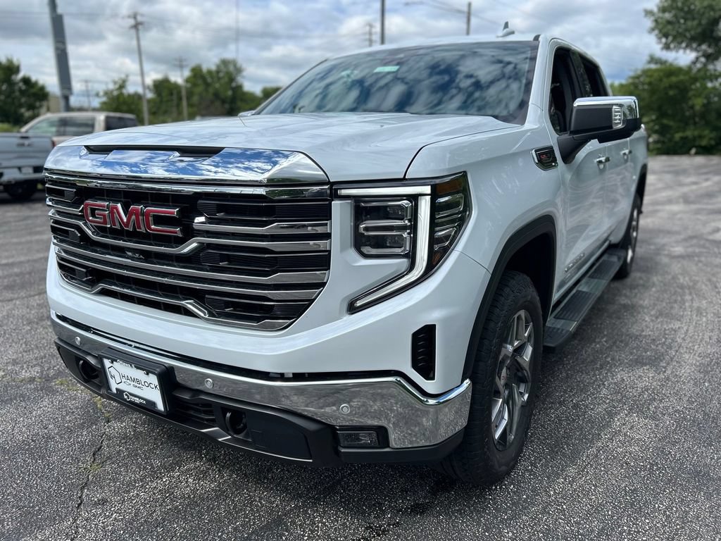 New 2026 GMC Sierra 1500 SLT w/ SLT Premium Package AWD/4WD image 3