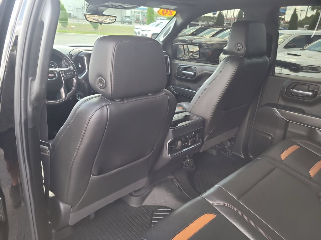Used 2020 GMC Sierra 1500 AT4 w/ AT4 Premium Package AWD/4WD image 12