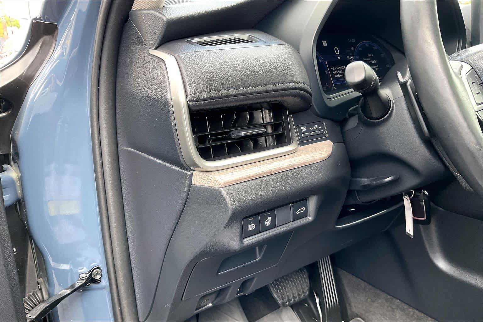 Used 2024 Toyota Grand Highlander AWD image 35