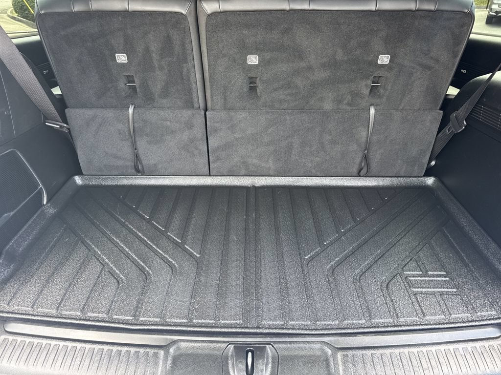 Used 2022 Jeep Wagoneer Series II RWD image 18