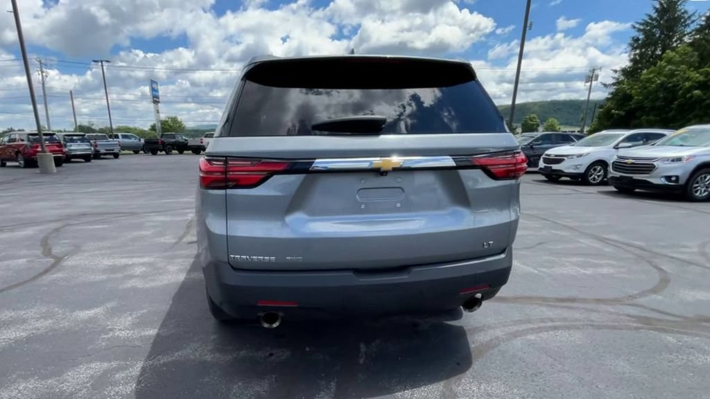 Used 2023 Chevrolet Traverse LT AWD/4WD image 7
