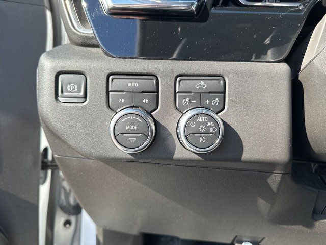 Used 2024 GMC Sierra 1500 Elevation image 31