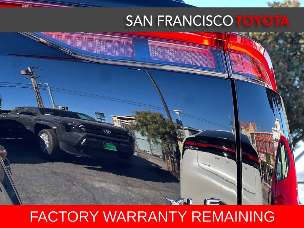 Certified 2025 Toyota Crown Signia XLE image 11