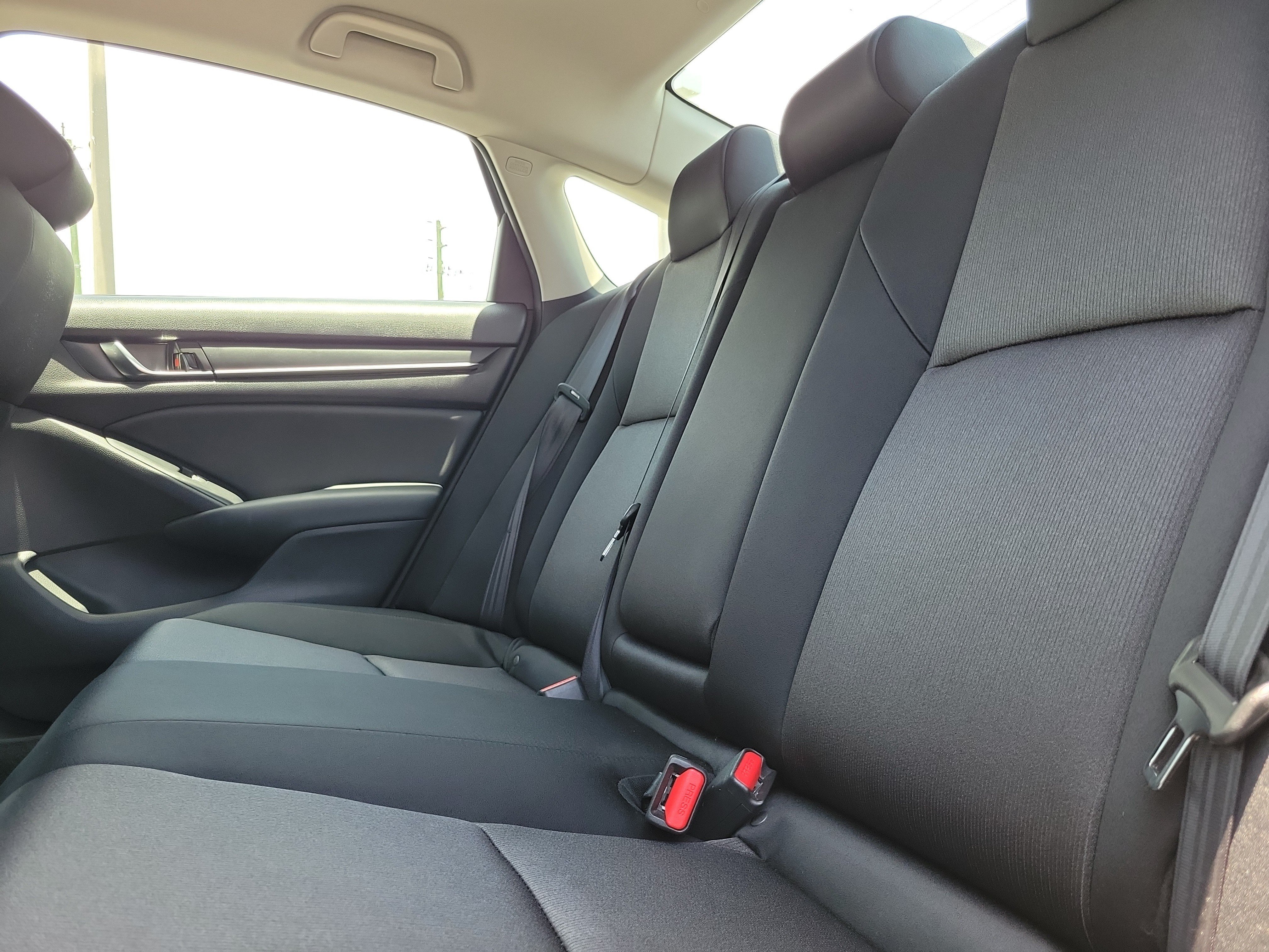 Certified 2022 Honda Accord LX image 9