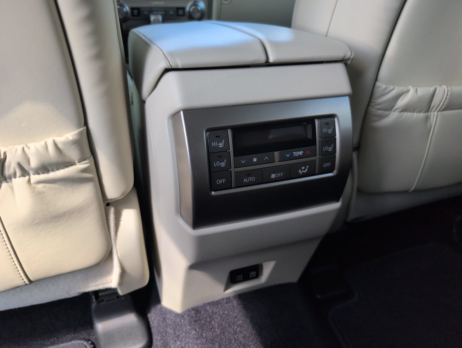 Certified 2020 Lexus GX 460 Premium AWD/4WD image 17