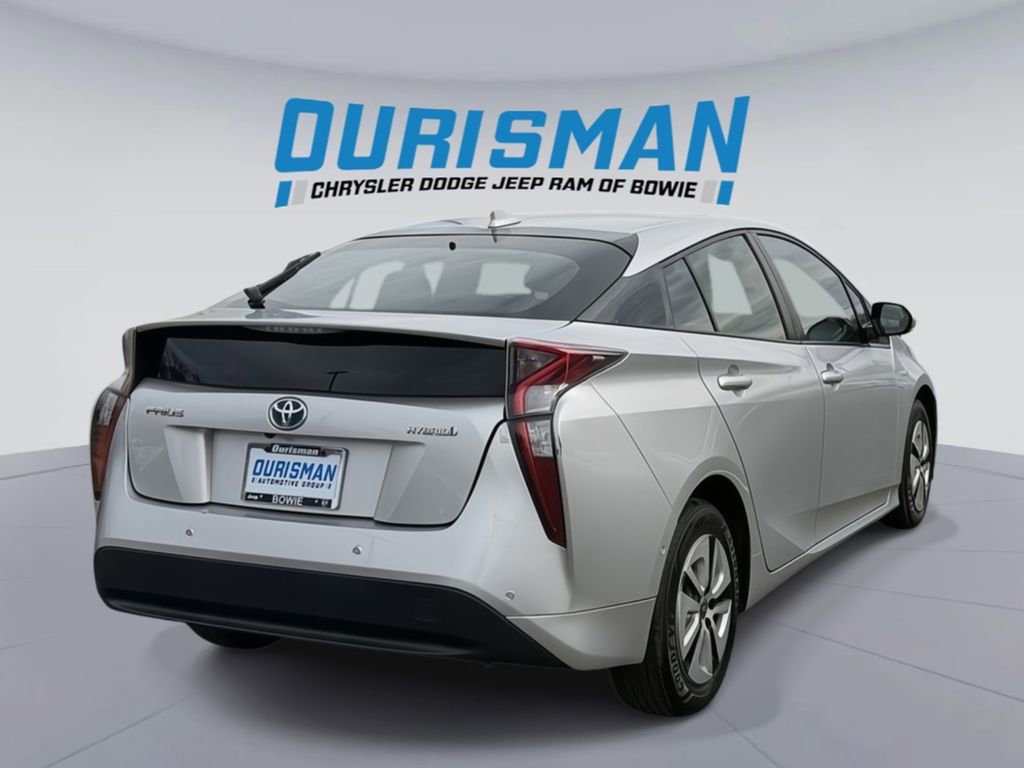 Used 2018 Toyota Prius Two w/ Prius Two Safety Plus Package image 6