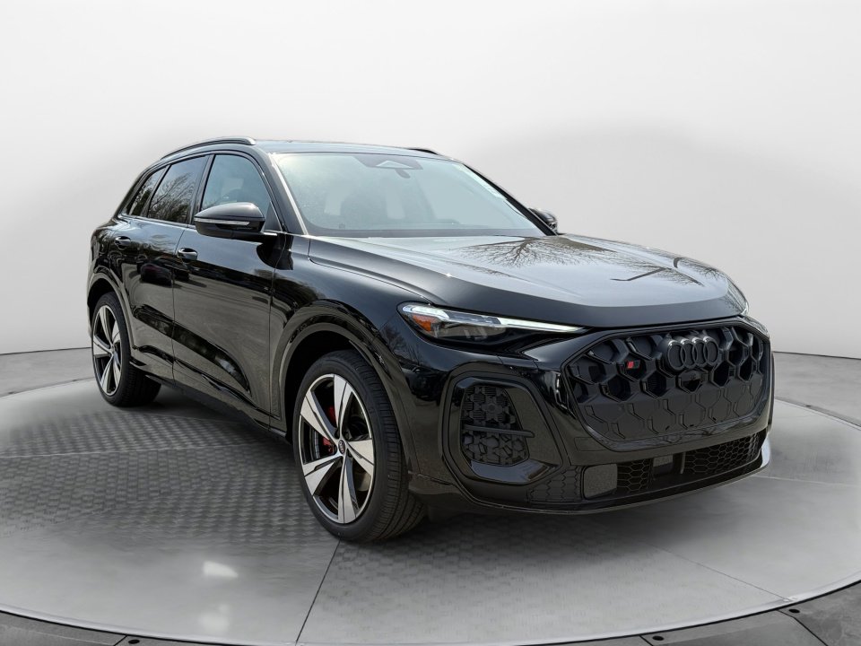 New 2026 Audi SQ5 Premium Plus image 1
