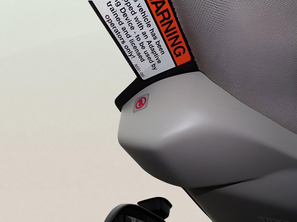 Used 2021 Subaru Crosstrek 2.0i Premium w/ Moonroof Package image 24