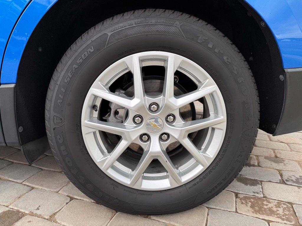 Used 2024 Chevrolet Equinox LT AWD/4WD image 9