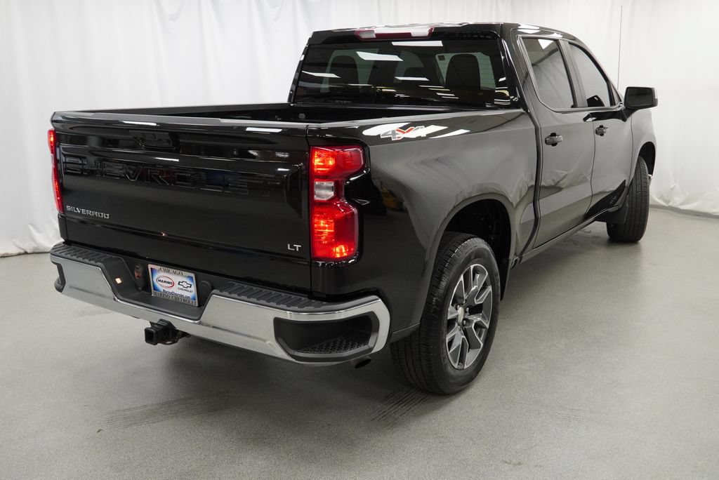 Used 2023 Chevrolet Silverado 1500 LT AWD/4WD image 3